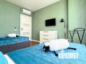 2-к квартира, посуточно, 54м2, 8/15 этаж