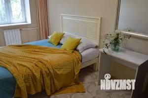 2-к квартира, посуточно, 40м2, 1/5 этаж