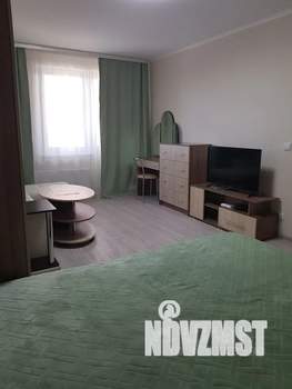 1-к квартира, посуточно, 38м2, 1/16 этаж