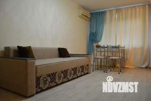 2-к квартира, посуточно, 43м2, 1/1 этаж