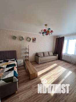 1-к квартира, посуточно, 40м2, 2/21 этаж