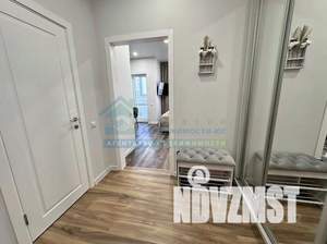 Студия квартира, на длительный срок, 35м2, 6/21 этаж