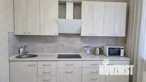 1-к квартира, посуточно, 42м2, 10/11 этаж