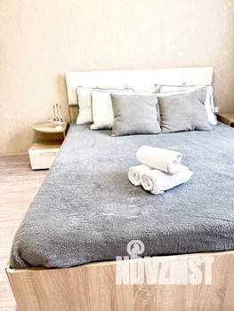 2-к квартира, посуточно, 64м2, 7/16 этаж