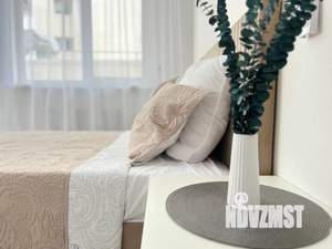 1-к квартира, посуточно, 38м2, 2/8 этаж