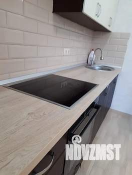 1-к квартира, посуточно, 40м2, 11/16 этаж