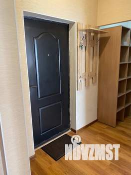1-к квартира, посуточно, 40м2, 4/9 этаж