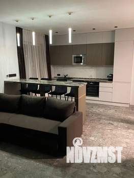 1-к квартира, посуточно, 45м2, 6/24 этаж