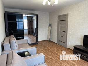 1-к квартира, посуточно, 38м2, 9/16 этаж