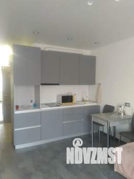 Студия квартира, посуточно, 36м2, 1/3 этаж