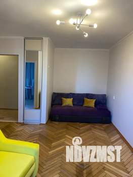 1-к квартира, посуточно, 38м2, 1/5 этаж