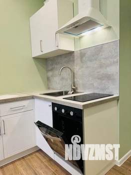 1-к квартира, посуточно, 39м2, 8/20 этаж