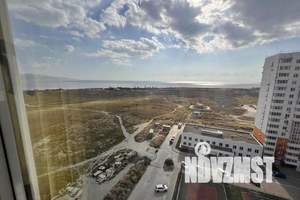 1-к квартира, посуточно, 38м2, 13/16 этаж