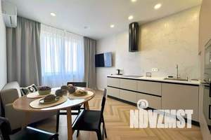 1-к квартира, посуточно, 42м2, 20/25 этаж