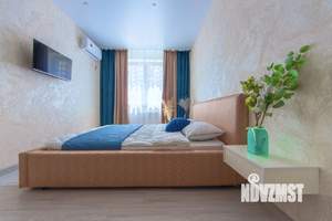 1-к квартира, посуточно, 42м2, 2/21 этаж