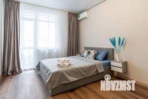 1-к квартира, посуточно, 42м2, 17/23 этаж