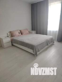 1-к квартира, посуточно, 38м2, 3/16 этаж