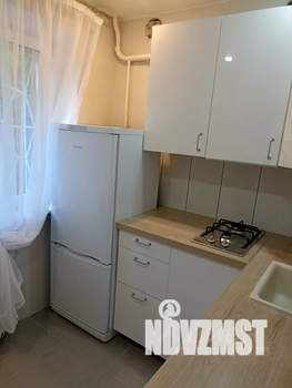 1-к квартира, посуточно, 37м2, 1/5 этаж