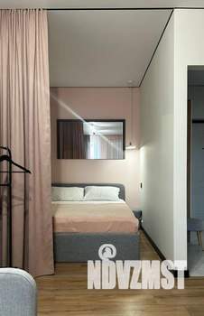 1-к квартира, посуточно, 43м2, 3/18 этаж