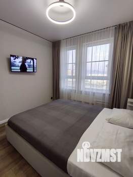 1-к квартира, посуточно, 35м2, 12/25 этаж
