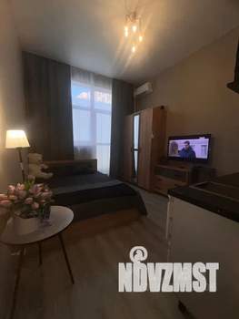 Студия квартира, посуточно, 20м2, 1/7 этаж