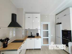 Студия квартира, посуточно, 28м2, 4/20 этаж