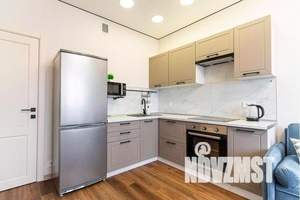 1-к квартира, посуточно, 42м2, 17/23 этаж