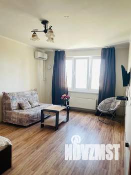 1-к квартира, посуточно, 34м2, 7/21 этаж