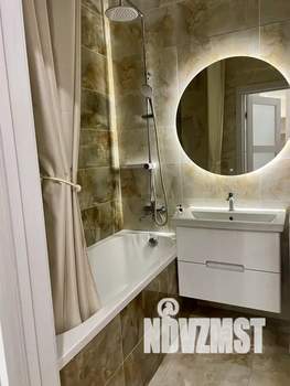 1-к квартира, посуточно, 49м2, 3/3 этаж