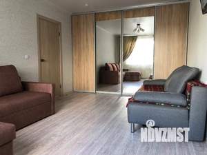 1-к квартира, посуточно, 43м2, 1/1 этаж