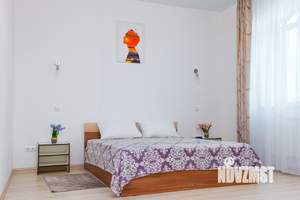 2-к квартира, посуточно, 78м2, 1/1 этаж