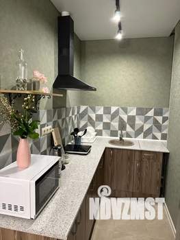 1-к квартира, посуточно, 43м2, 5/18 этаж