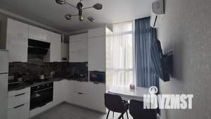 1-к квартира, посуточно, 40м2, 10/22 этаж