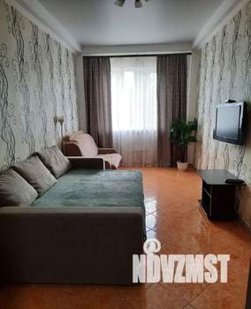 1-к квартира, посуточно, 54м2, 3/4 этаж