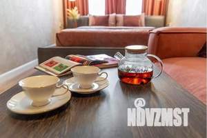 1-к квартира, посуточно, 42м2, 2/20 этаж