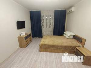 1-к квартира, посуточно, 39м2, 8/16 этаж