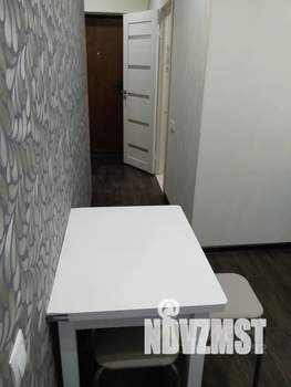 Студия квартира, посуточно, 36м2, 2/9 этаж