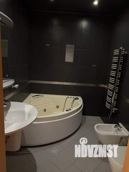 4-к квартира, на длительный срок, 142м2, 6/10 этаж