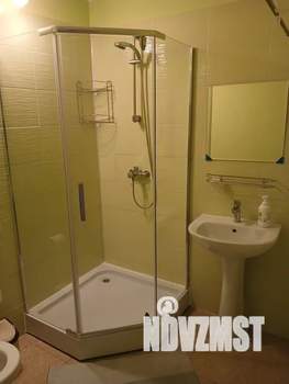 1-к квартира, посуточно, 42м2, 16/16 этаж