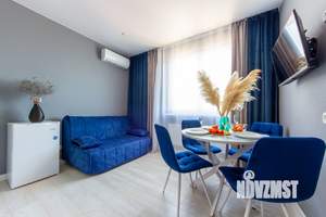 1-к квартира, посуточно, 42м2, 13/24 этаж