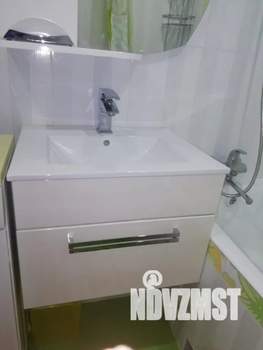 1-к квартира, посуточно, 40м2, 11/16 этаж