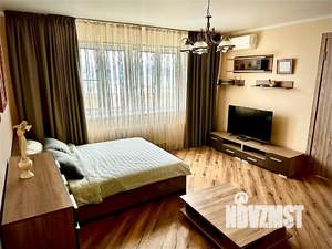 1-к квартира, посуточно, 50м2, 7/12 этаж