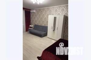 1-к квартира, посуточно, 45м2, 3/20 этаж