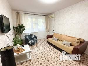 1-к квартира, посуточно, 39м2, 2/10 этаж