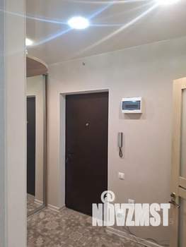 Студия квартира, посуточно, 40м2, 19/20 этаж