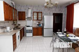 1-к квартира, посуточно, 70м2, 1/1 этаж