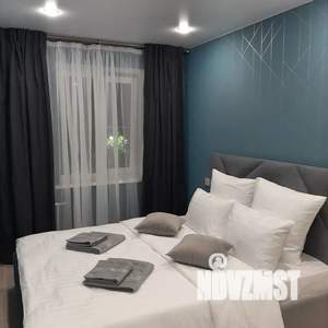 2-к квартира, посуточно, 43м2, 4/5 этаж