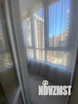 Студия квартира, посуточно, 30м2, 13/21 этаж