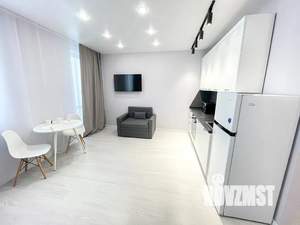 Студия квартира, посуточно, 32м2, 8/24 этаж