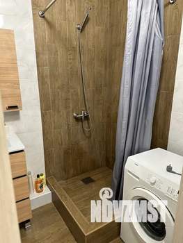 2-к квартира, посуточно, 43м2, 13/18 этаж